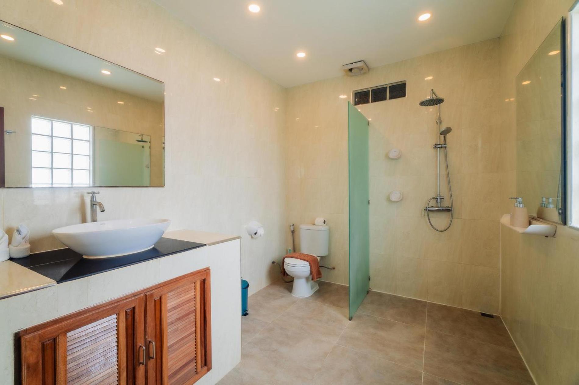 Jasmine Pool Villa In Nai Harn Rawai Екстер'єр фото