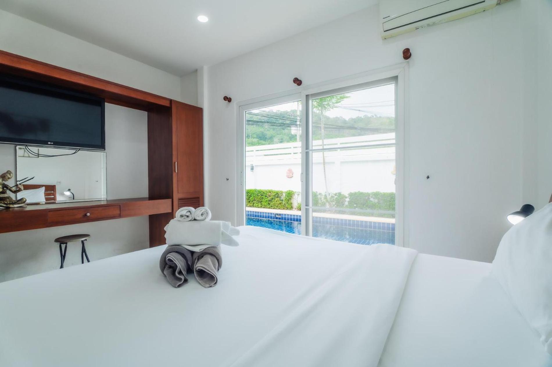Jasmine Pool Villa In Nai Harn Rawai Екстер'єр фото