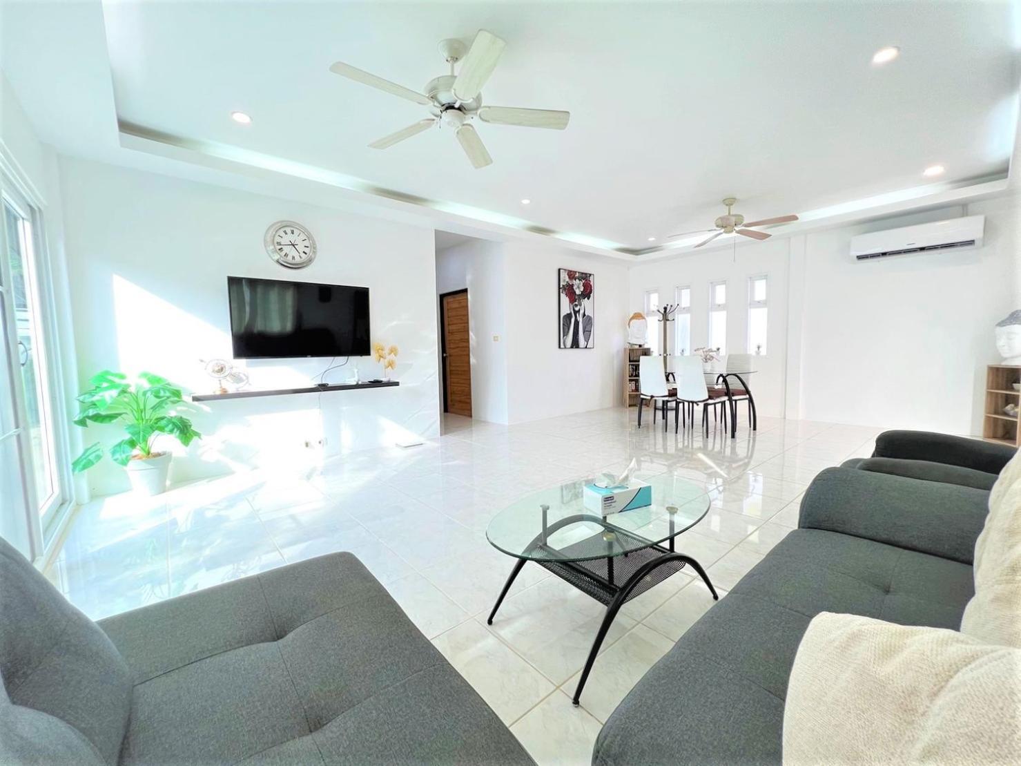 Jasmine Pool Villa In Nai Harn Rawai Екстер'єр фото